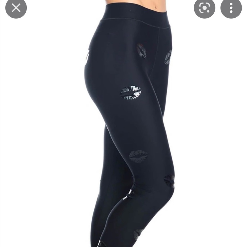 Size M Ultracor leggings